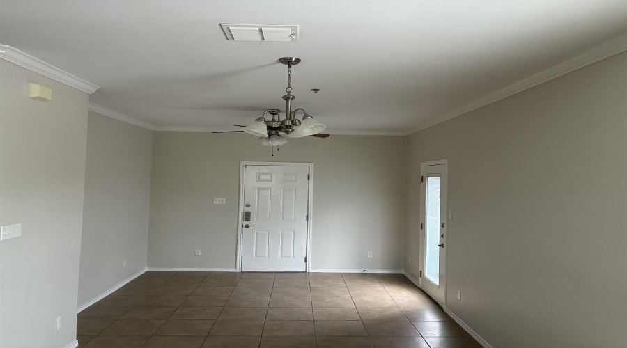5402 Marcella Ave, LAREDO, Texas 78041, 2 Bedrooms Bedrooms, 4 Rooms Rooms,1 BathroomBathrooms,Residential,For Rent,5402 Marcella Ave,20263356