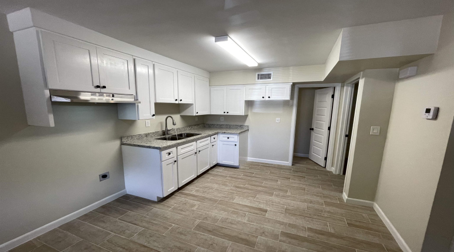 4107 Cedar Ave, LAREDO, Texas 78041, 2 Bedrooms Bedrooms, 4 Rooms Rooms,1 BathroomBathrooms,Residential,For Rent,4107 Cedar Ave,20263357