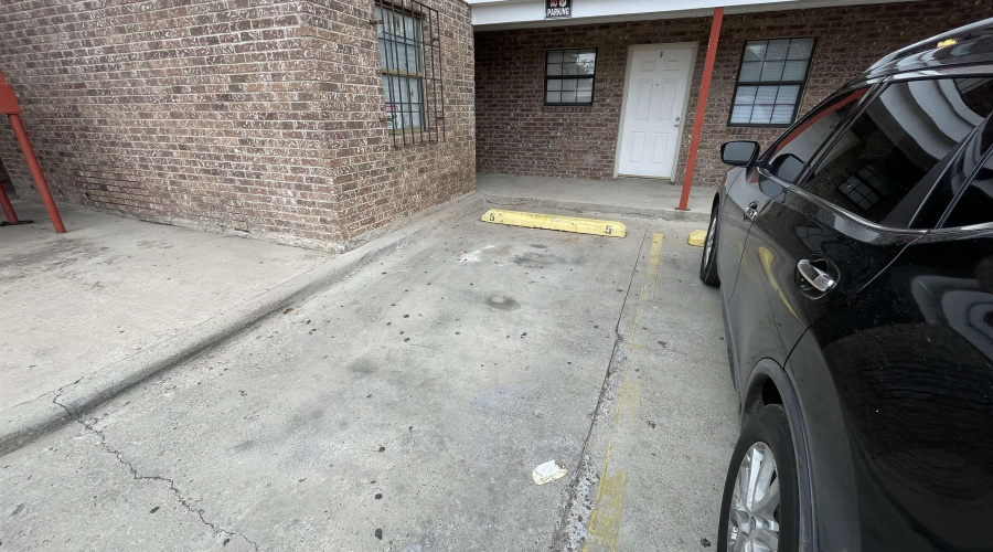 3801 Salinas Ave, Laredo, Texas 78041, 1 Bedroom Bedrooms, 3 Rooms Rooms,1 BathroomBathrooms,Residential,For Rent,3801 Salinas Ave,20263359