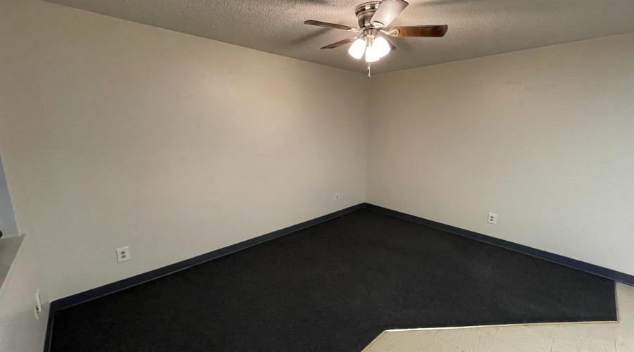 3801 Salinas Ave, Laredo, Texas 78041, 1 Bedroom Bedrooms, 3 Rooms Rooms,1 BathroomBathrooms,Residential,For Rent,3801 Salinas Ave,20263359