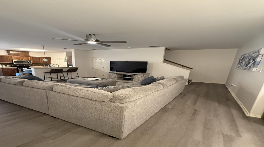 2619 San Isidro Pkwy, Laredo, Texas 78045, 2 Bedrooms Bedrooms, 3 Rooms Rooms,2 BathroomsBathrooms,Residential,For Sale,2619 San Isidro Pkwy,20263361