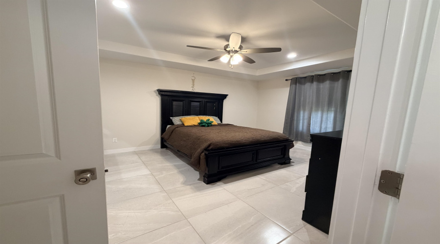 5718 Gillian Dr., Laredo, Texas 78046, 3 Bedrooms Bedrooms, 7 Rooms Rooms,2 BathroomsBathrooms,Residential,For Rent,5718 Gillian Dr.,20263363