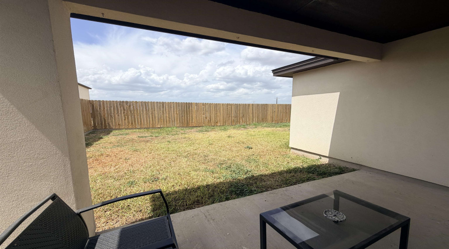 5718 Gillian Dr., Laredo, Texas 78046, 3 Bedrooms Bedrooms, 7 Rooms Rooms,2 BathroomsBathrooms,Residential,For Rent,5718 Gillian Dr.,20263363