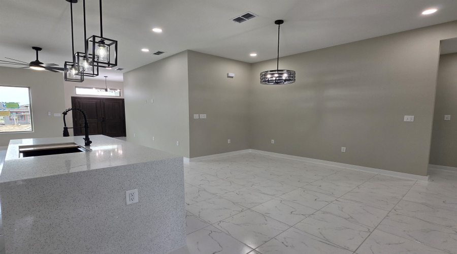 5133 Nispero Ln, LAREDO, Texas 78046, 3 Bedrooms Bedrooms, 5 Rooms Rooms,2 BathroomsBathrooms,Residential,For Sale,5133 Nispero Ln,20263365