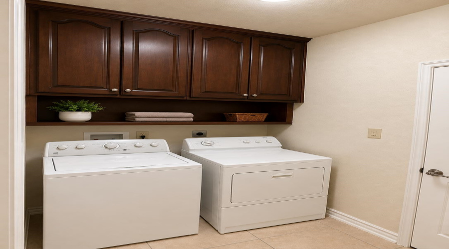 2104 Foggy Lp, Laredo, Texas 78045, 3 Bedrooms Bedrooms, 6 Rooms Rooms,2 BathroomsBathrooms,Residential,For Sale,2104 Foggy Lp,20263369