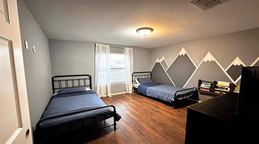 4312 Alexis Dr, Laredo, Texas 78046, 3 Bedrooms Bedrooms, 7 Rooms Rooms,2 BathroomsBathrooms,Residential,For Sale,4312 Alexis Dr,20263372