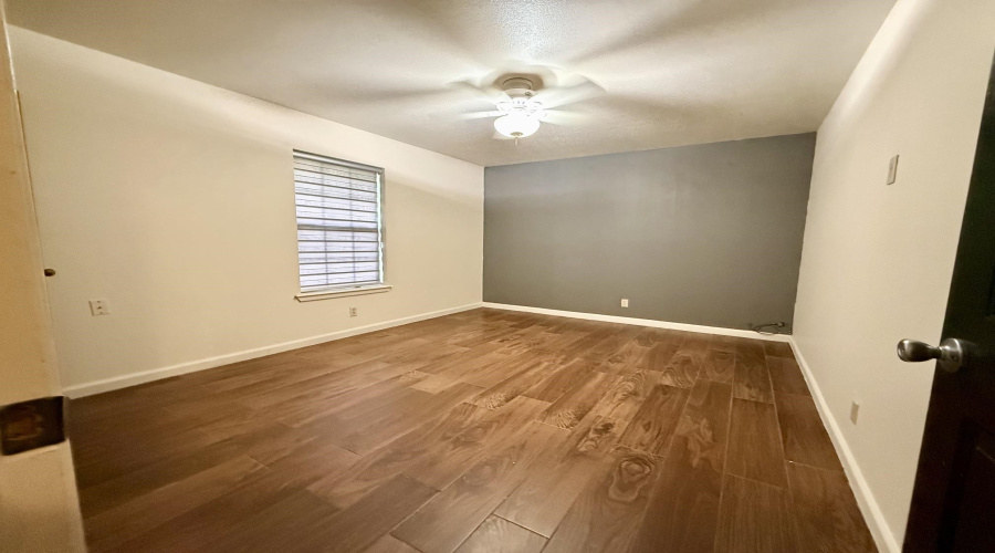 313 Wyoming St, Laredo, Texas 78041, 3 Bedrooms Bedrooms, 6 Rooms Rooms,2 BathroomsBathrooms,Residential,For Rent,313 Wyoming St,20263373