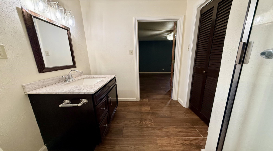 313 Wyoming St, Laredo, Texas 78041, 3 Bedrooms Bedrooms, 6 Rooms Rooms,2 BathroomsBathrooms,Residential,For Rent,313 Wyoming St,20263373