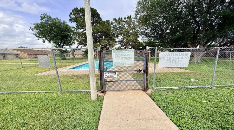 313 Wyoming St, Laredo, Texas 78041, 3 Bedrooms Bedrooms, 6 Rooms Rooms,2 BathroomsBathrooms,Residential,For Rent,313 Wyoming St,20263373
