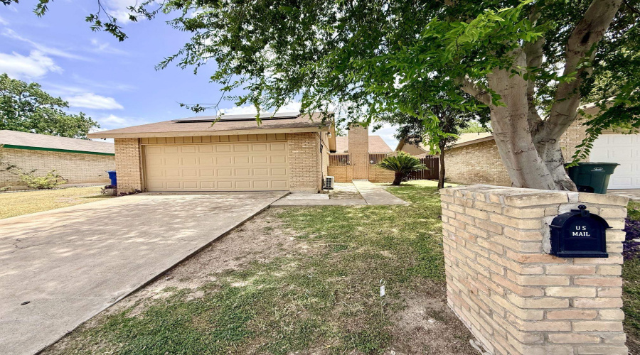 313 Wyoming St, Laredo, Texas 78041, 3 Bedrooms Bedrooms, 6 Rooms Rooms,2 BathroomsBathrooms,Residential,For Rent,313 Wyoming St,20263373