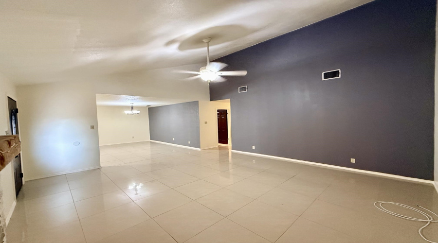 313 Wyoming St, Laredo, Texas 78041, 3 Bedrooms Bedrooms, 6 Rooms Rooms,2 BathroomsBathrooms,Residential,For Rent,313 Wyoming St,20263373