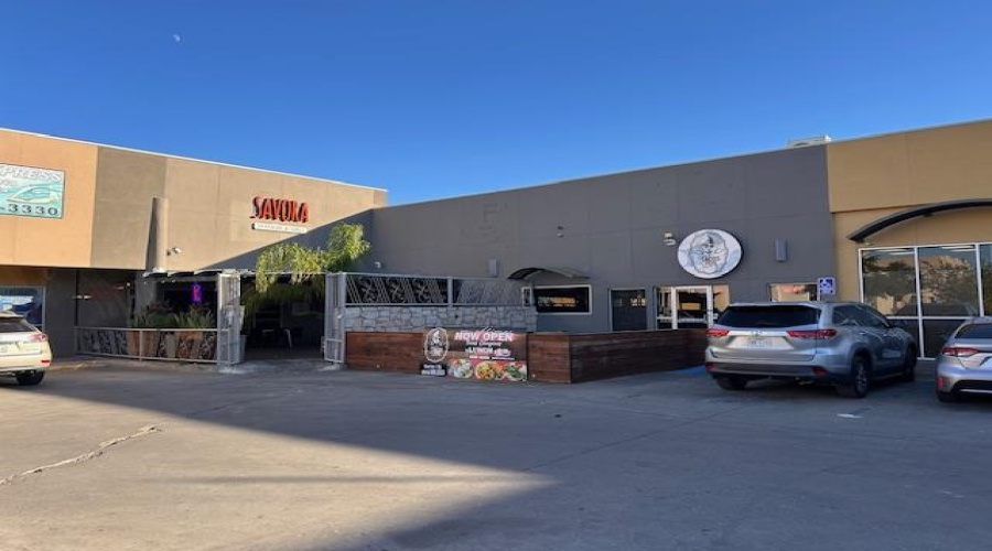 5517 McPherson Rd, LAREDO, Texas 78045, 1 Room Rooms,1 BathroomBathrooms,Commercial retail/office,For Sale,5517 McPherson Rd,20254986