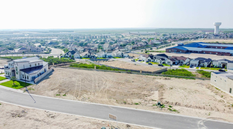 16 Acantilado Dr., Laredo, Texas 78045-8129, ,Land,For Sale,16 Acantilado Dr.,20263376