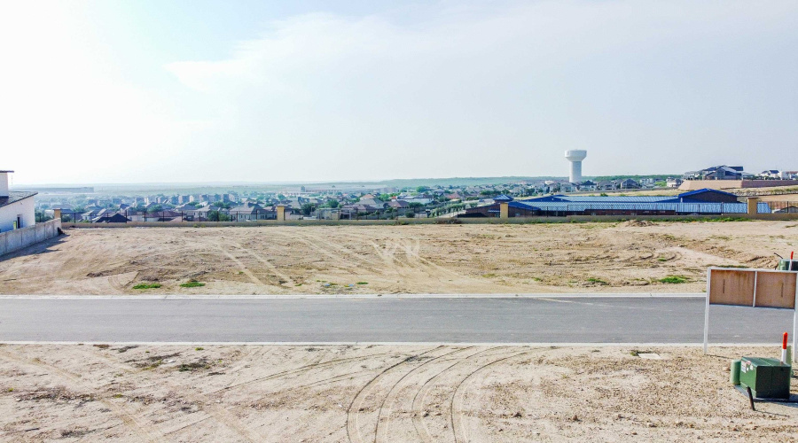 16 Acantilado Dr., Laredo, Texas 78045-8129, ,Land,For Sale,16 Acantilado Dr.,20263376