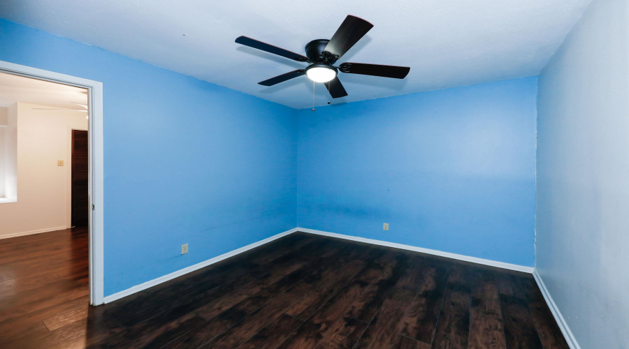 5500 McPherson Rd, Laredo, Texas 78045, 3 Bedrooms Bedrooms, 5 Rooms Rooms,2 BathroomsBathrooms,Residential,For Rent,5500 McPherson Rd,20263378