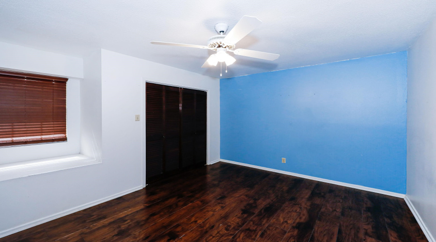 5500 McPherson Rd, Laredo, Texas 78045, 3 Bedrooms Bedrooms, 5 Rooms Rooms,2 BathroomsBathrooms,Residential,For Rent,5500 McPherson Rd,20263378