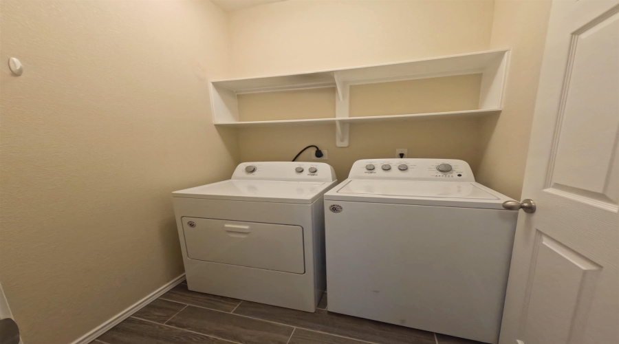 1805 Dorado Dr, Laredo, Texas 78046-6144, 3 Bedrooms Bedrooms, 6 Rooms Rooms,2 BathroomsBathrooms,Residential,For Rent,1805 Dorado Dr,20263381