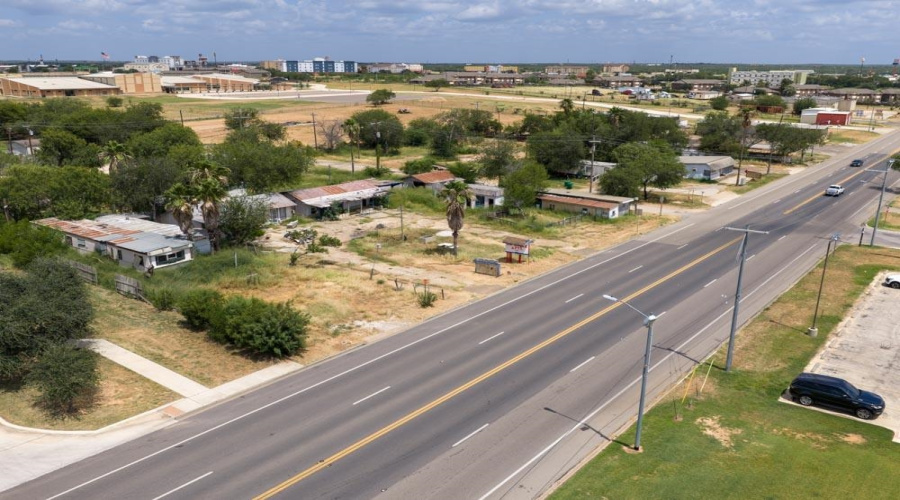 601 N Main St, Cotulla, Texas 78014, ,Land,For Sale,601 N Main St,20263377