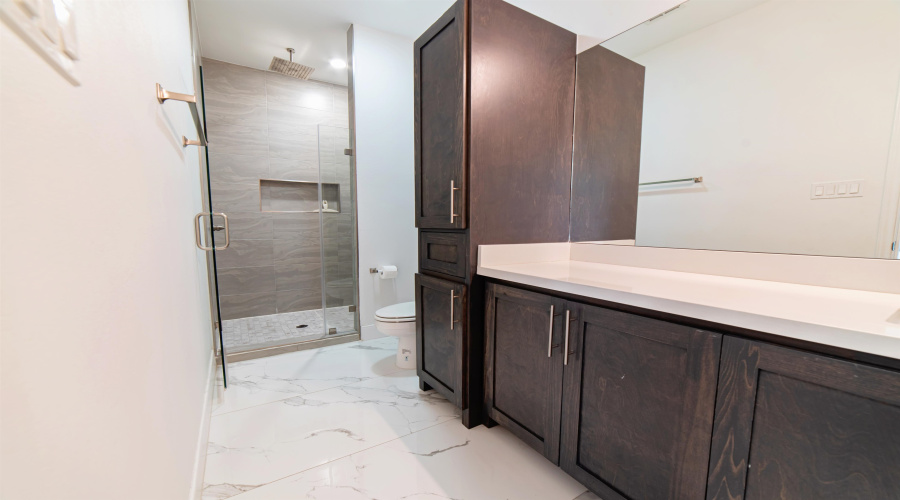 2404 Norman Mailer, laredo, Texas 78045, 4 Bedrooms Bedrooms, 7 Rooms Rooms,3 BathroomsBathrooms,Residential,For Rent,2404 Norman Mailer,20263383