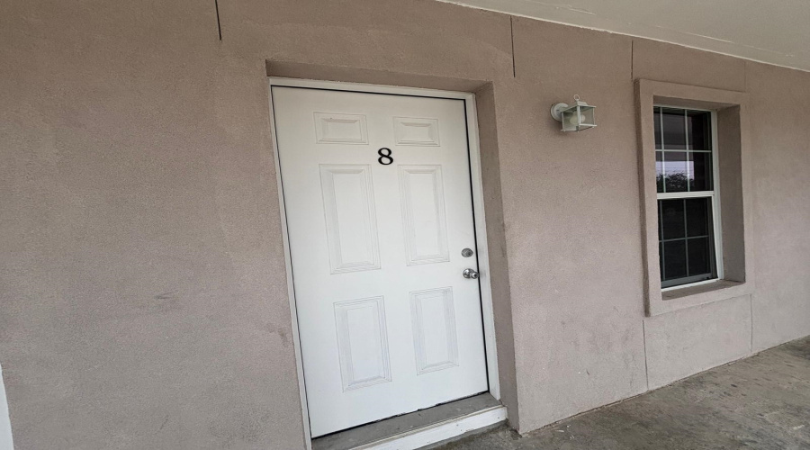 1303 Philadelphia St, Laredo, Texas 78041, 1 Bedroom Bedrooms, 2 Rooms Rooms,1 BathroomBathrooms,Residential,For Rent,1303 Philadelphia St,20263385