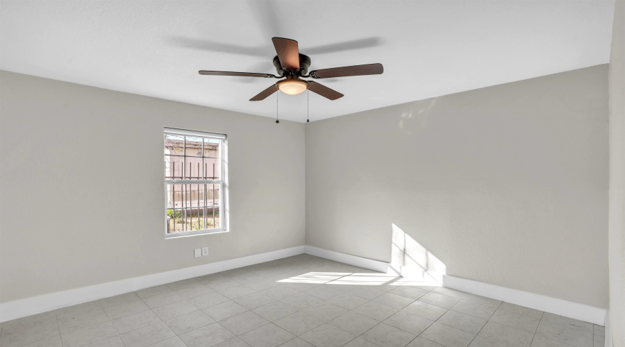 1303 Philadelphia St, Laredo, Texas 78041, 1 Bedroom Bedrooms, 2 Rooms Rooms,1 BathroomBathrooms,Residential,For Rent,1303 Philadelphia St,20263385