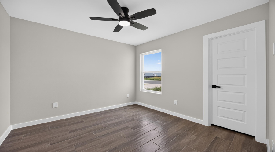 5006 Mariposa St., Laredo, Texas 78046, 3 Bedrooms Bedrooms, 5 Rooms Rooms,2 BathroomsBathrooms,Residential,For Sale,5006 Mariposa St.,20263390