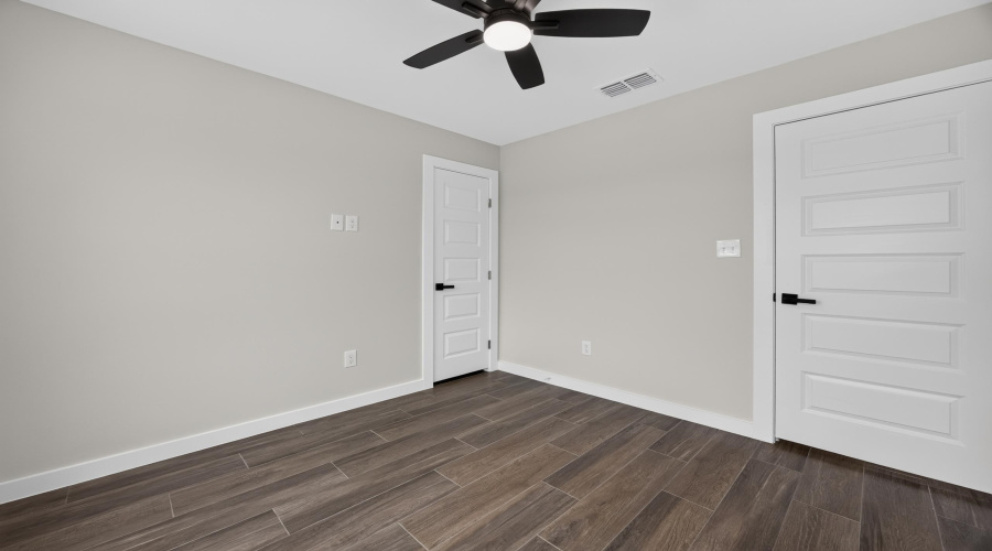 5006 Mariposa St., Laredo, Texas 78046, 3 Bedrooms Bedrooms, 5 Rooms Rooms,2 BathroomsBathrooms,Residential,For Sale,5006 Mariposa St.,20263390