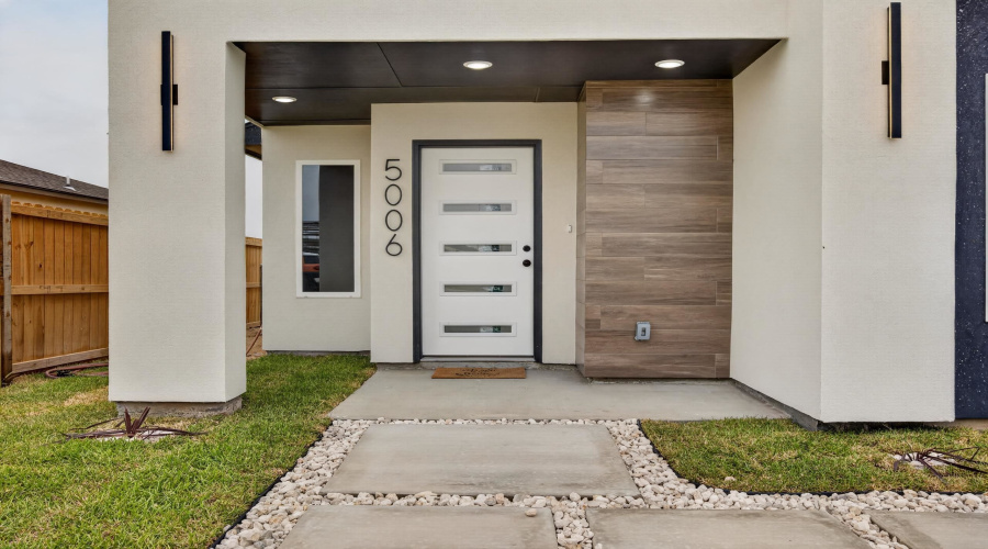 5006 Mariposa St., Laredo, Texas 78046, 3 Bedrooms Bedrooms, 5 Rooms Rooms,2 BathroomsBathrooms,Residential,For Sale,5006 Mariposa St.,20263390