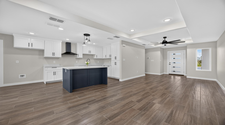 5006 Mariposa St., Laredo, Texas 78046, 3 Bedrooms Bedrooms, 5 Rooms Rooms,2 BathroomsBathrooms,Residential,For Sale,5006 Mariposa St.,20263390