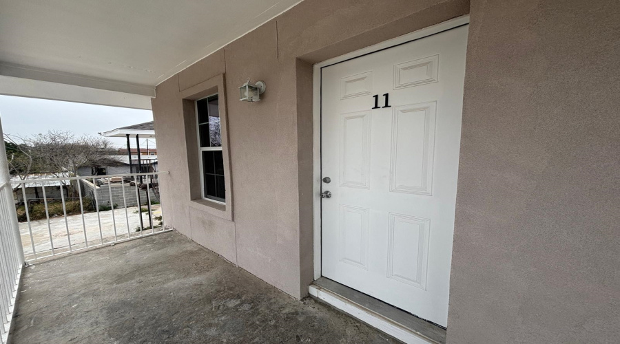 1303 Philadelphia St, Laredo, Texas 78041, 1 Bedroom Bedrooms, 2 Rooms Rooms,1 BathroomBathrooms,Residential,For Rent,1303 Philadelphia St,20263391