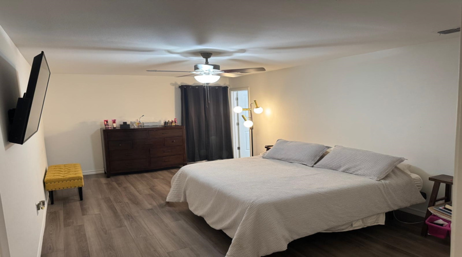 9908 Borna, Laredo, Texas 78045, 3 Bedrooms Bedrooms, 5 Rooms Rooms,2 BathroomsBathrooms,Residential,For Sale,9908 Borna,20263398