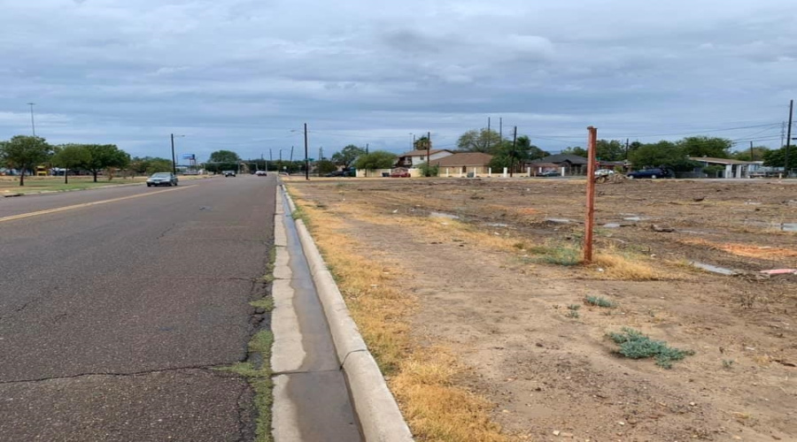 309 Frost St, Laredo, Texas 78046, ,Land,For Sale,309 Frost St,20263397