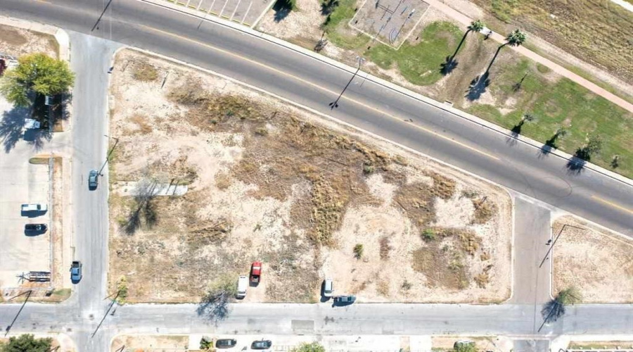 309 Frost St, Laredo, Texas 78046, ,Land,For Sale,309 Frost St,20263397