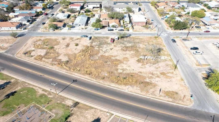 309 Frost St, Laredo, Texas 78046, ,Land,For Sale,309 Frost St,20263397