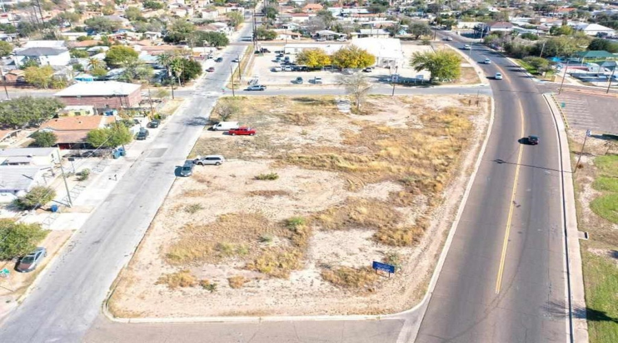 309 Frost St, Laredo, Texas 78046, ,Land,For Sale,309 Frost St,20263397