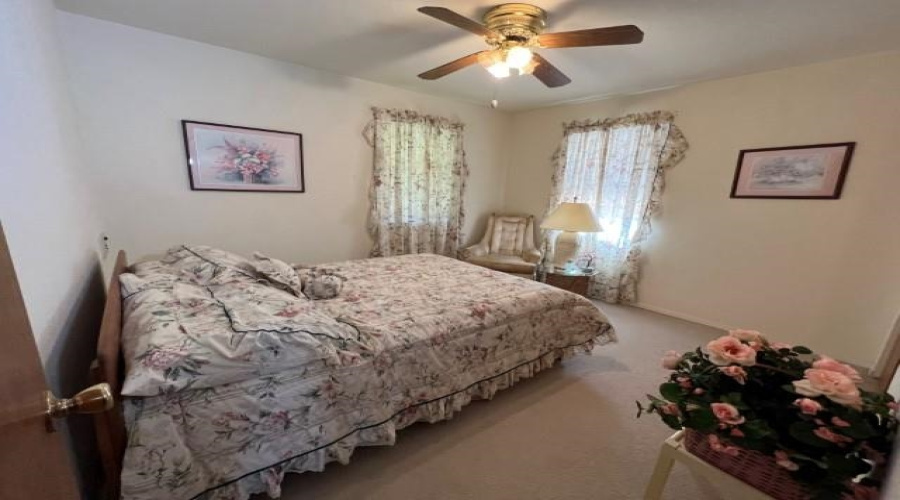 5117 Siesta Ln, Zapata, Texas 78076, 3 Bedrooms Bedrooms, 6 Rooms Rooms,2 BathroomsBathrooms,Residential,For Sale,5117 Siesta Ln,20250277