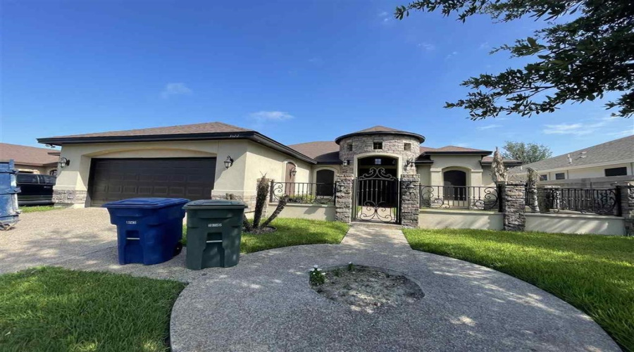 3122 Rosco, Laredo, Texas 78045, 3 Bedrooms Bedrooms, 5 Rooms Rooms,2 BathroomsBathrooms,Residential,For Rent,3122 Rosco,20263403