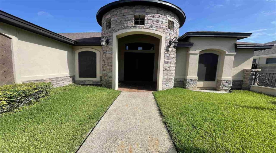 3122 Rosco, Laredo, Texas 78045, 3 Bedrooms Bedrooms, 5 Rooms Rooms,2 BathroomsBathrooms,Residential,For Rent,3122 Rosco,20263403