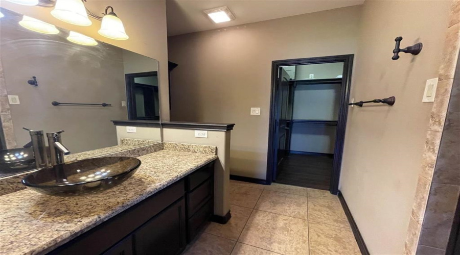 3122 Rosco, Laredo, Texas 78045, 3 Bedrooms Bedrooms, 5 Rooms Rooms,2 BathroomsBathrooms,Residential,For Rent,3122 Rosco,20263403