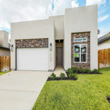 1706 Belgian Blue Lp., Laredo, Texas 78046, 4 Bedrooms Bedrooms, 6 Rooms Rooms,2 BathroomsBathrooms,Residential,For Sale,1706 Belgian Blue Lp.,20263404