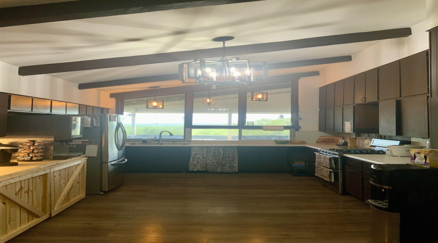 322 Military Rd, Zapata, Texas 78076, 5 Bedrooms Bedrooms, 9 Rooms Rooms,3 BathroomsBathrooms,Residential,For Sale,322 Military Rd,20263409