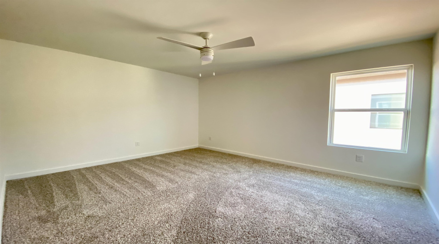 512 Deer Path Loop, Laredo, Texas 78045, 3 Bedrooms Bedrooms, 7 Rooms Rooms,2 BathroomsBathrooms,Residential,For Rent,512 Deer Path Loop,20263411