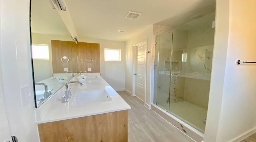 512 Deer Path Loop, Laredo, Texas 78045, 3 Bedrooms Bedrooms, 7 Rooms Rooms,2 BathroomsBathrooms,Residential,For Rent,512 Deer Path Loop,20263411