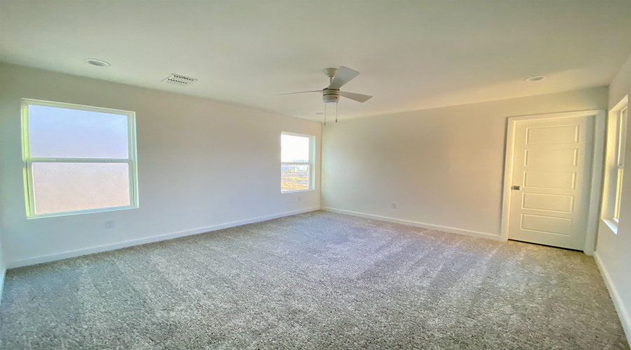 512 Deer Path Loop, Laredo, Texas 78045, 3 Bedrooms Bedrooms, 7 Rooms Rooms,2 BathroomsBathrooms,Residential,For Rent,512 Deer Path Loop,20263411