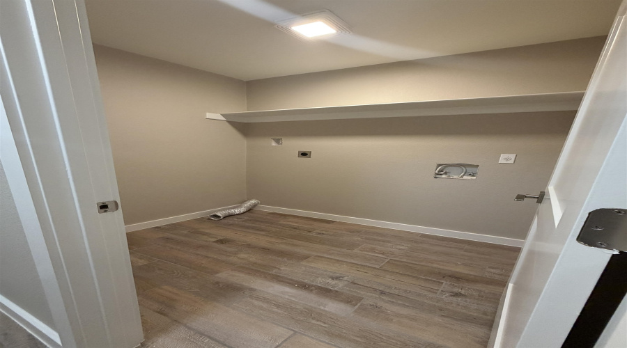 3104 Quintero St, Laredo, Texas 78045, 3 Bedrooms Bedrooms, 5 Rooms Rooms,2 BathroomsBathrooms,Residential,For Rent,3104 Quintero St,20263413