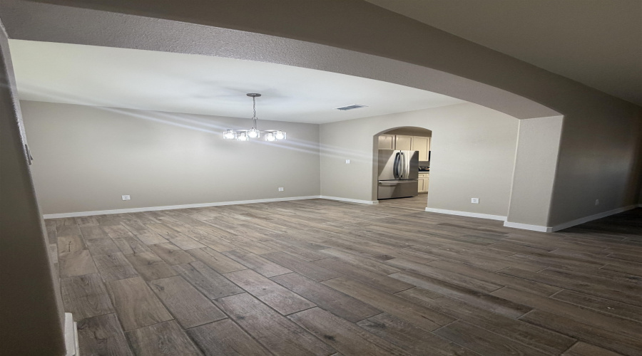 3104 Quintero St, Laredo, Texas 78045, 3 Bedrooms Bedrooms, 5 Rooms Rooms,2 BathroomsBathrooms,Residential,For Rent,3104 Quintero St,20263413