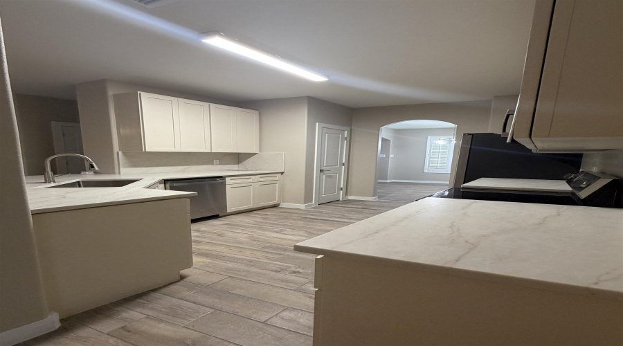 3104 Quintero St, Laredo, Texas 78045, 3 Bedrooms Bedrooms, 5 Rooms Rooms,2 BathroomsBathrooms,Residential,For Rent,3104 Quintero St,20263413