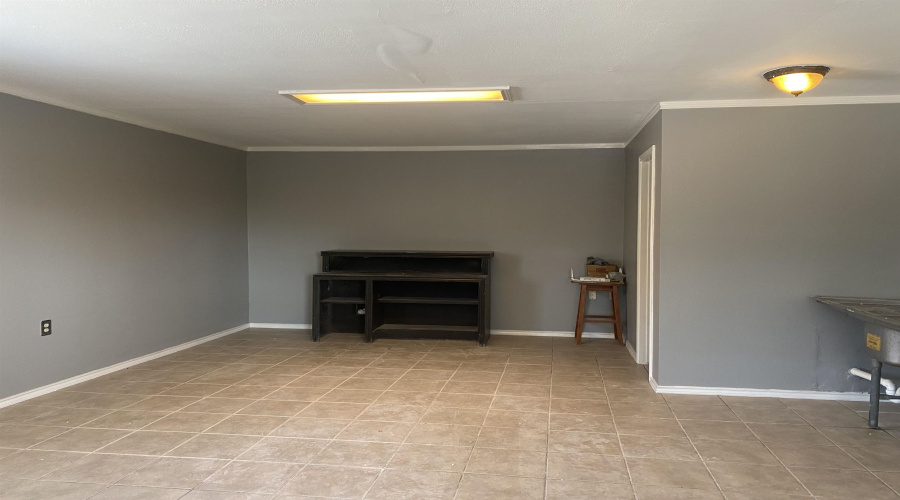 1802 Santa Maria Ave, Laredo, Texas 78041, 1 Room Rooms,1 BathroomBathrooms,Commercial retail/office,For Rent,1802 Santa Maria Ave,20263408