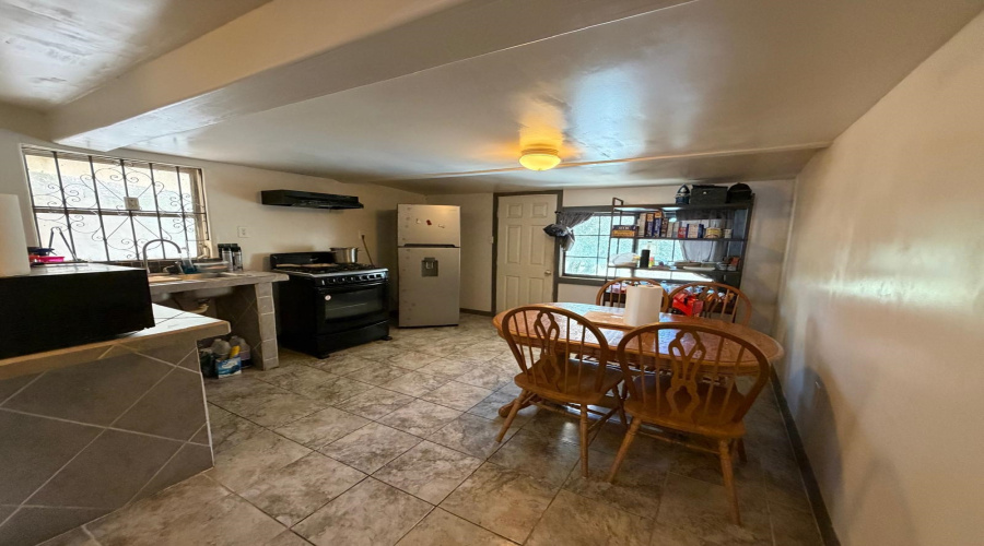 1705 Marion St, Laredo, Texas 78043, 4 Bedrooms Bedrooms, 7 Rooms Rooms,2 BathroomsBathrooms,Residential,For Sale,1705 Marion St,20263414