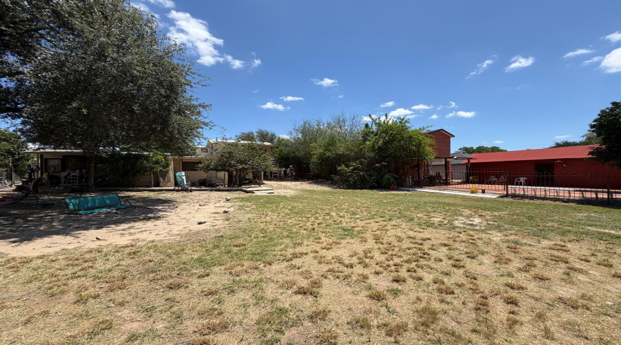1705 Marion St, Laredo, Texas 78043, 4 Bedrooms Bedrooms, 7 Rooms Rooms,2 BathroomsBathrooms,Residential,For Sale,1705 Marion St,20263414